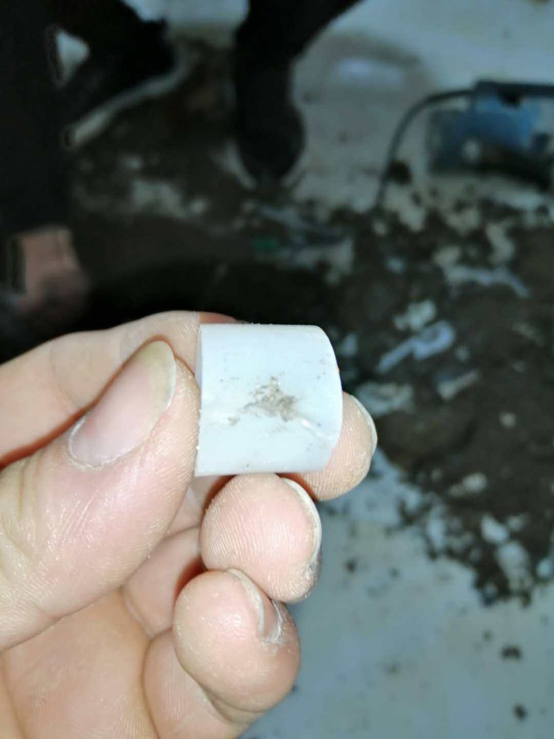 沙河家里地暖漏水了怎么办？